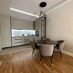 Apartment Visi 10